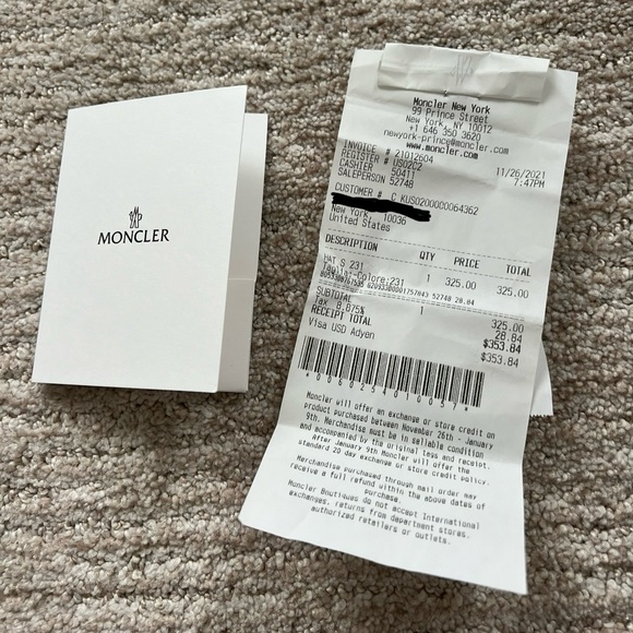 Brand new Moncler Bucket hat size S - Picture 6 of 11